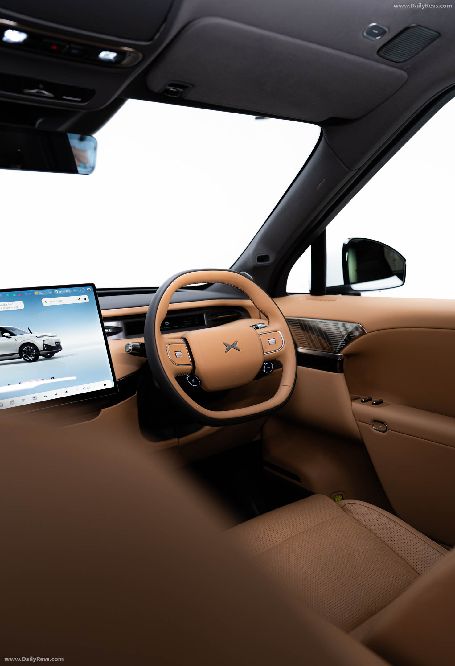 2027 Xpeng Motors G9L Interior